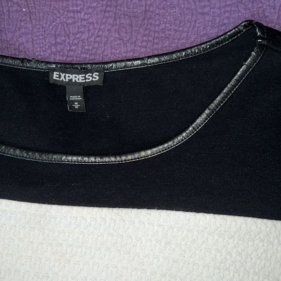 Boxy Striped Top - Picture 3 of 3